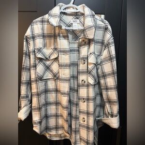 Suzy Shier Black and White Plaid Button Down Shirt